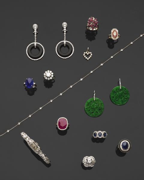 Lot De Bijoux Anciens Neufs - Sans Emballage D'origine - Parfait Pour Collection Ou Création