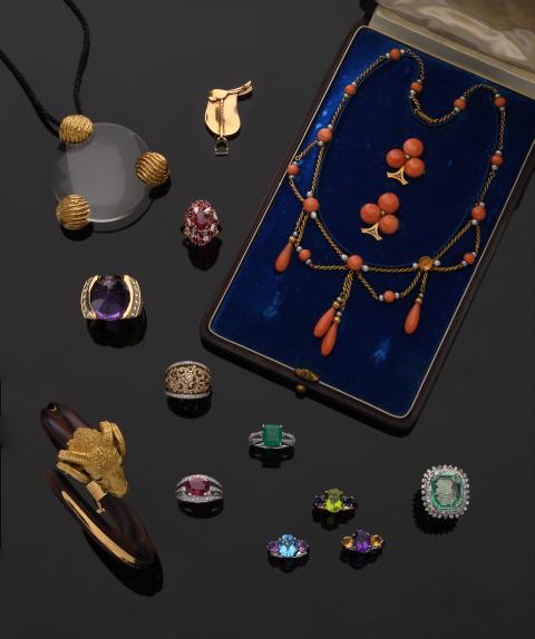 Lot De Bijoux Anciens Neufs - Sans Emballage D'origine - Parfait Pour Collection Ou Création