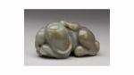 SCULPTURE en pierre dure figurant un éléphant. Jade céladon. Chine
