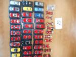 Lot de 68 voitures FERRARI 1/43 fabrication récente vendues dans...