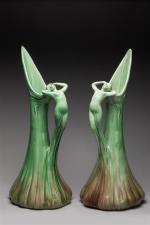 Delphin Massier (1836-1907)
 Paire d'aiguières en céramique verte à nuances...