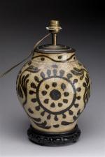 Pierre Paulus (1881-1959)
Vase en grès de forme ronde monté en...