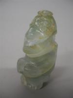 Dans le gout précolombien sculpture en quartz vert antropomorphe representant...