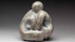 OLIMA GABON. « Couple enlacé » Sculpture en pierre grise