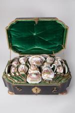 MEISSEN. Important SERVICE en porcelaine dure. vers 1720-1730<br />
Vendu 246 000 €