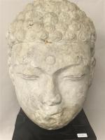 TETE de Buddha en marbre à léger sourire. Chine du...