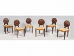 André Sornay (1902-2000). Série de six chaises en pin dOregon...
