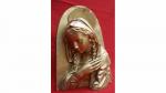 SCULPTURE en plâtre doré représentant la Vierge de l'Annonciation dans...