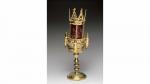LAMPE de tabernacle en bronze doré de forme ogivale à...