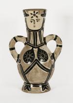 Pablo Picasso.(1881-1973) d’après. « Vase deux anses hautes ».