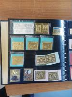 Timbres des anciennes colonies: 66 timbres Or & 3 timbres...