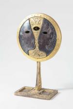 Jean Cocteau (1889-1963). Rare miroir de table en bronze doré...