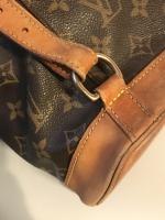 LOUIS VUITTON - SAC modèle "Montsouris" bagpack en toile monogram...