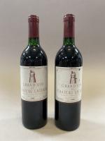 2B Rouge, Pauillac, Grand vin de Château Latour, 1987. Niveau...