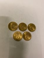5 pièces de 10 dollars or type Indian Head Eagle...
