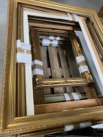 13 grands CADRES en bois principalement doré, Style Louis XV...