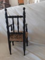 Ravissant fauteuil de poupée Napoléon III en bois tourné laqué...