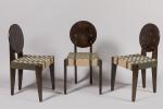 André Sornay (1902-2000)
Série de six chaises en pin d'Oregon clouté...
