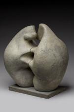 Gabriel GOUTTARD (1927-2015). "Couple enlacé". Sculpture en béton royal, sur...