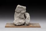 Gabriel GOUTTARD (1927-2015). "Personnage". Sculpture en terre crue, sur socle...