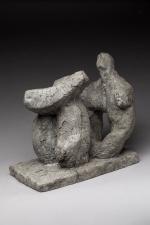 Gabriel GOUTTARD (1927-2015). "Femme assise, jambes repliées, sur socle". Sculpture...