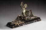 H. Molins
« Danseuse orientale »
Sujet en bronze polychrome sur socle...