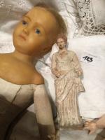 -Belle statue terre cuite blanchie de femme romaine, avec beau...