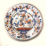 Assiette en porcelaine « imari chinois », à décor d'un...