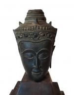 Asie du Sud Est, tête de bouddha en bronze, école...