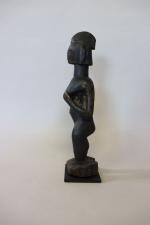 Nigéria - Statuette féminine Mumuyé en bois dur à patine...