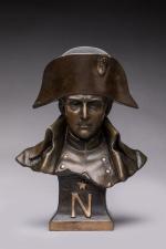École française du XXème siècle
« Buste de Napoléon »
Sujet en...