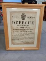Affiche encadrée sous verre  "Dépêche télégraphique de Toulon" imprimée...