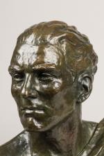 Charles Ruchot
« Buste de Mermoz »
Sujet en bronze à patine...