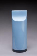 Ettore Sottsass (1917-2007) pour Habitat
Vase cylindrique modèle « Sifflet »...