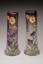 Legras
Paire de vases de forme cylindrique en verre à fond...