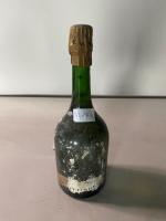 *1 bouteille champagne COMTE DE CHAMPAGNE Taittinger 1961 
Niveau bas,...