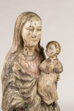 VIERGE à l'Enfant en bois sculpté, traces de polychromie. Epoque...