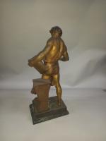 Emile Picault (1833-1915) : "Mutualité" statue en régule à patine...