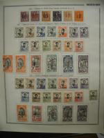 Un ALBUM de timbres. Anciennes colonies de Guinée et Niger....