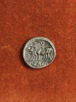 102 BC 
DENIER CASSIA : Buste de CERES, CAEICIAN Rv...