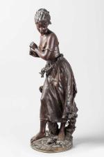 Hippolyte Moreau (1832-1927)
" La timide "
Bronze à patine brune nuancée....