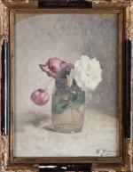 Léon GARRAUD (1877-1961). "Trois roses dans un pot en verre"....