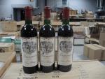 3 bouteilles rouge. Bordeaux BOUQUETIN 1985. Baron Philippe Etiquettes abîmée...