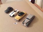 Dinky Toys: une 2CV Citroën, 1 Buick Roadmaster jaune et...