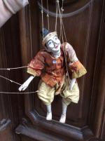Marionnette ancienne de Birmanie en bois peint, sexué (garçon), rondelle...