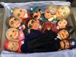 Lot de 9 marionnettes, têtes bois peint taillé sculpté et...