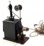 Projecteur jouet 35 mm électrifié. ca. 1930. (18 x 22...