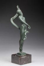 Max LE VERRIER (1891-1973). " Sylphide ". Statuette d'une femme...