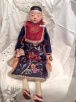 Très belle et rare poupée chinoise, tête et mains en...
