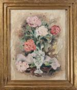 Jean-François LAGLENNE (1899-1962). "Bouquet de pivoines". Huile sur toile signée...